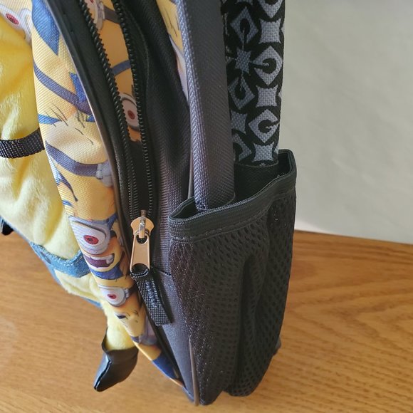 Backpack Despicable Me Minion Black Yellow Pockets - Picture 3 of 8